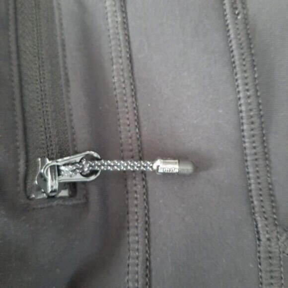 LULULEMON Inspire Crop II 2 Luxtreme Black Tight Athletic Leggings Sz 4 - Picture 14 of 14